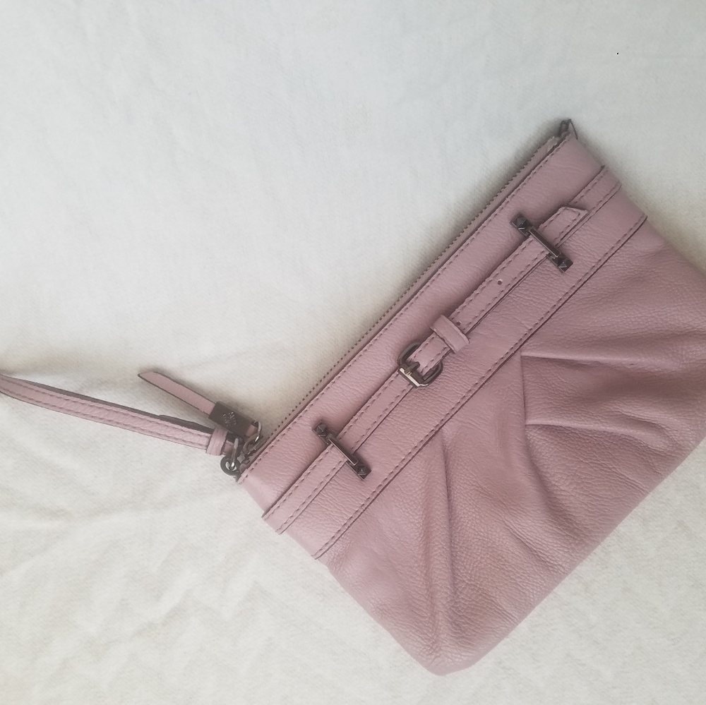 Vera Wang small leather dusty rose wristlet purse